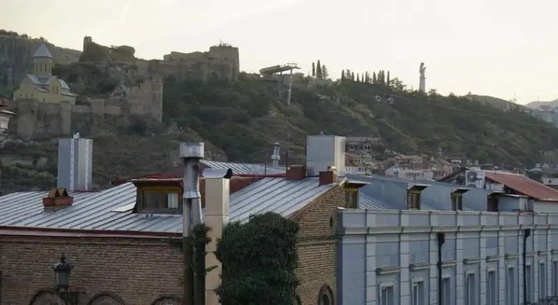 VAKARE