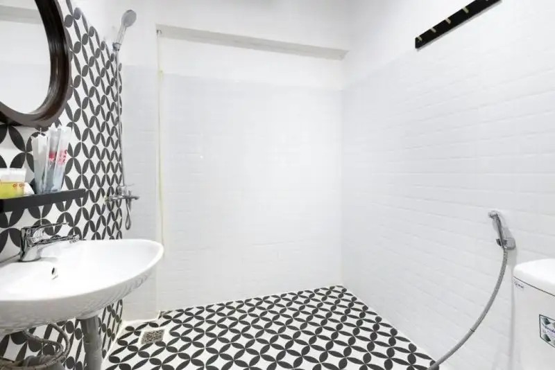 GIS HOTEL (VIVID BOUTIQUE HOMETEL)