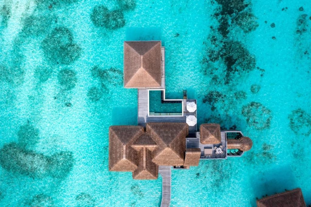 GILI LANKANFUSHI