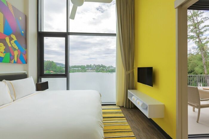 2 bedroom loft water