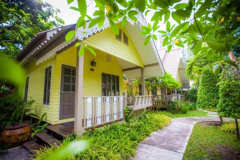 thai house (teak wood)