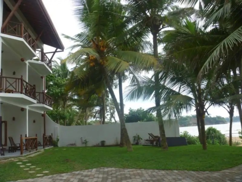 AUSSIE SWISS BEACH RESORT