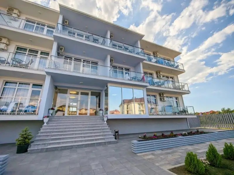МИРАМАР