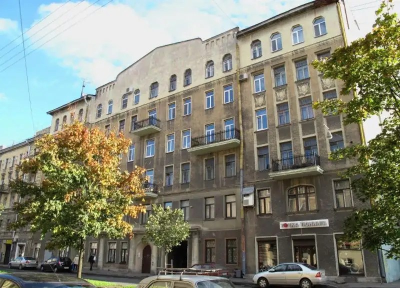 ЛОФТ 365 НА ПРОСПЕКТЕ МАЛОДЕТСКОСЕЛЬСКИЙ