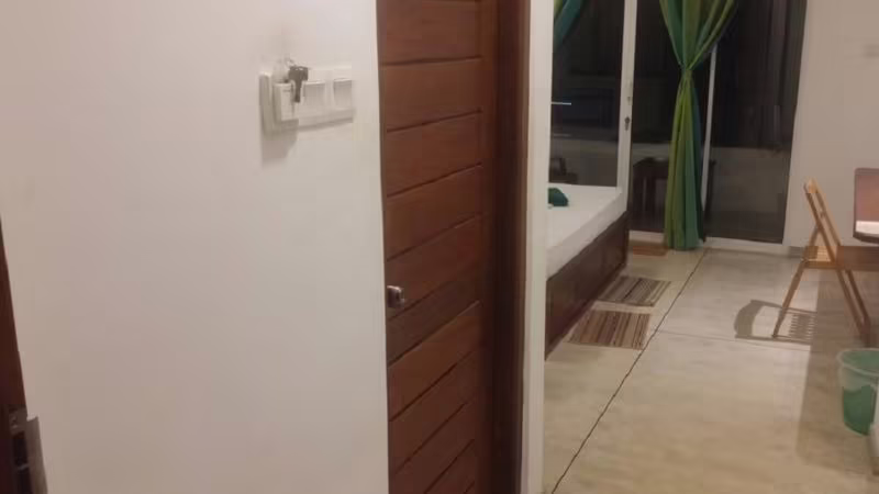BIRD HOUSE
