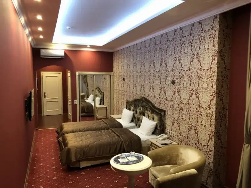 AVSHAR HOTEL