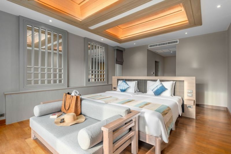 sunset suite