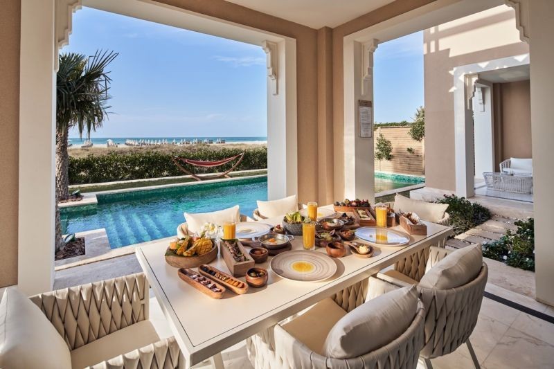 4 bedroom villa prive