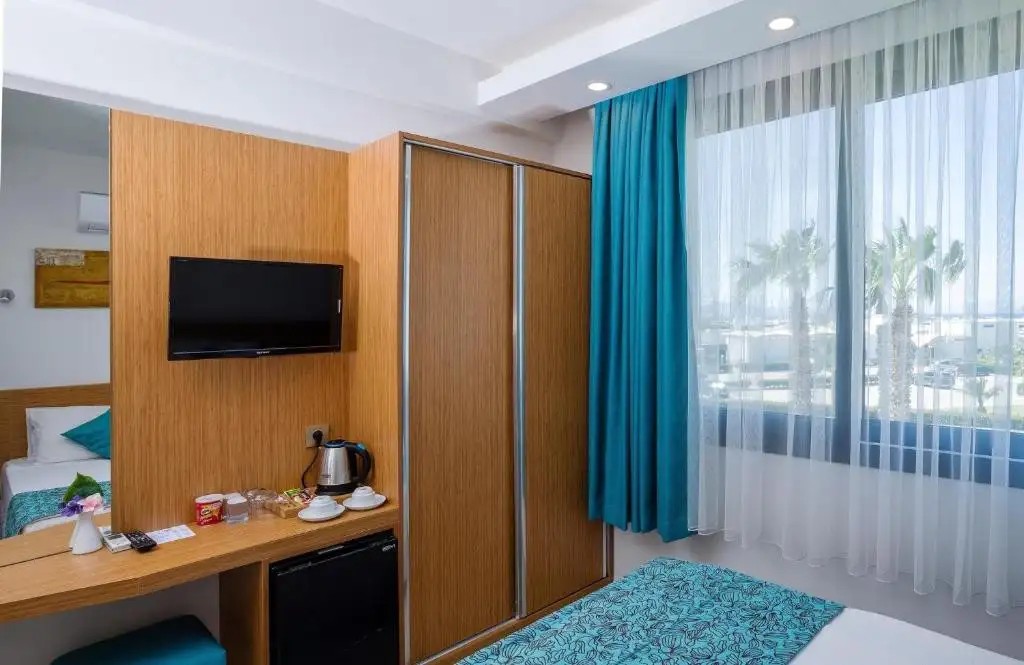 MY MARIN OTEL