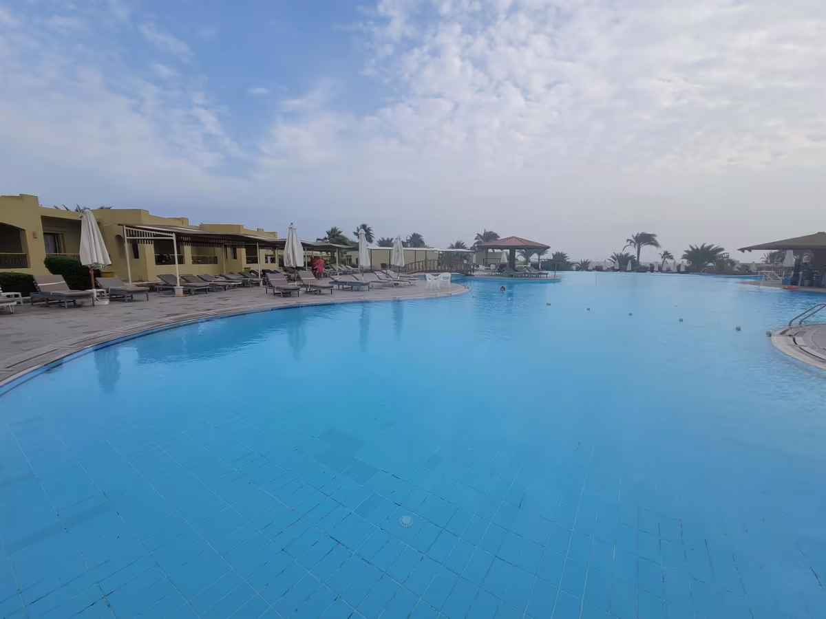 THE THREE CORNERS FAYROUZ PLAZA BEACH RESORT