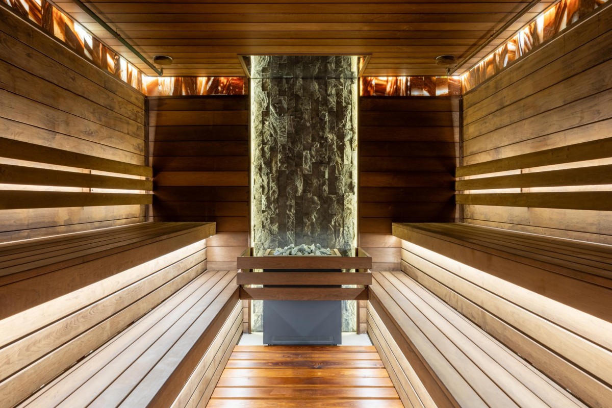 MONTCHALET BY STELLAR HOTELS (МОНШАЛЕТ СТЕЛЛАР)