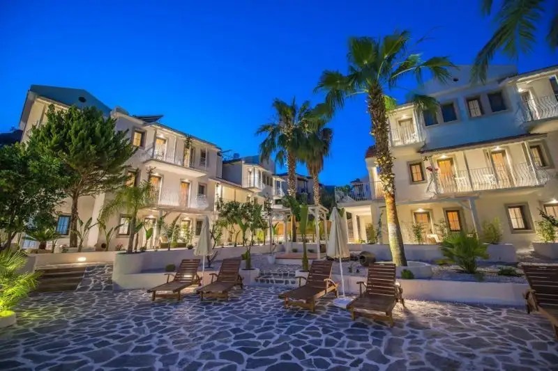 SALONIKA SUITES
