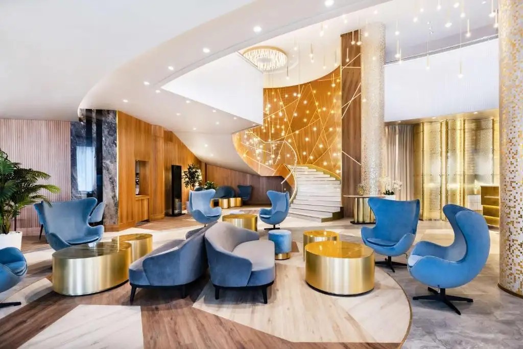 RADISSON BLU BELORUSSKAYA (РЭДИССОН БЛУ БЕЛОРУССКАЯ)