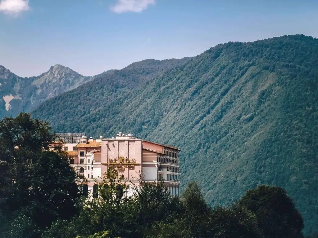 RIXOS KRASNAYA POLYANA (РИКСОС)