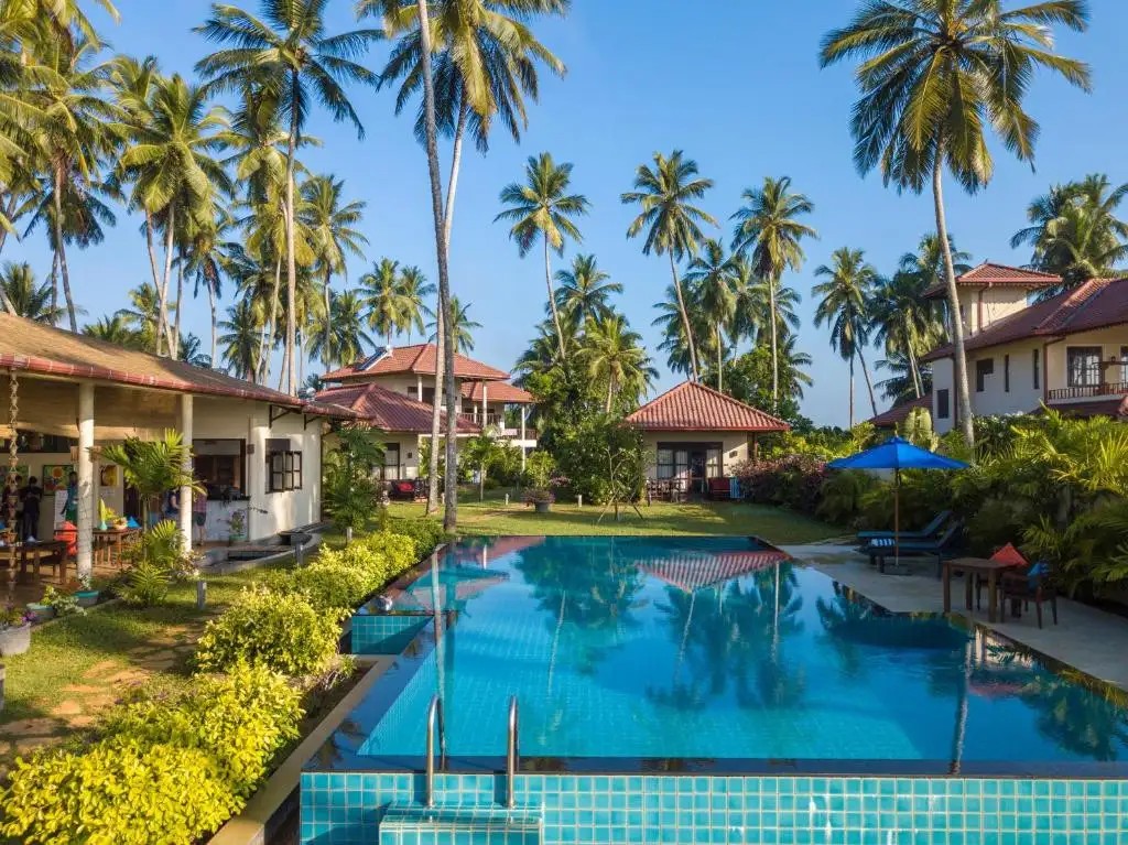LANKA BEACH BUNGALOWS