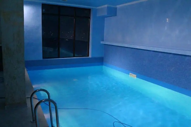 TRAVEL INN