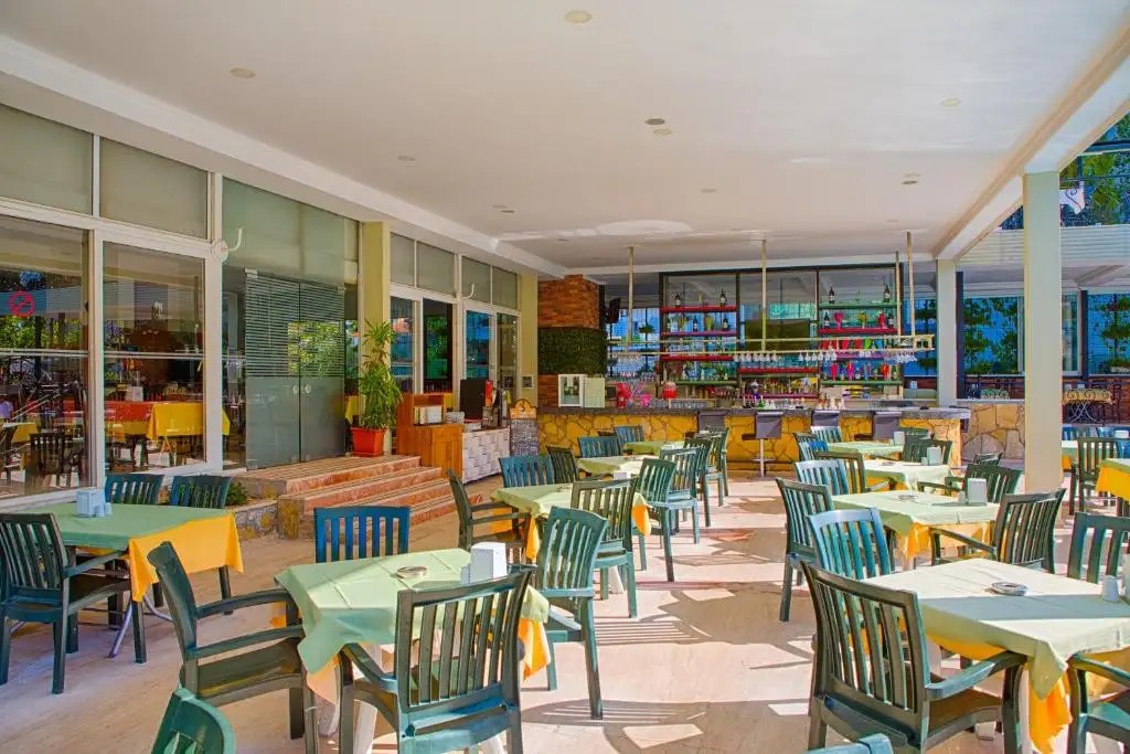 GARDENIA BEACH
