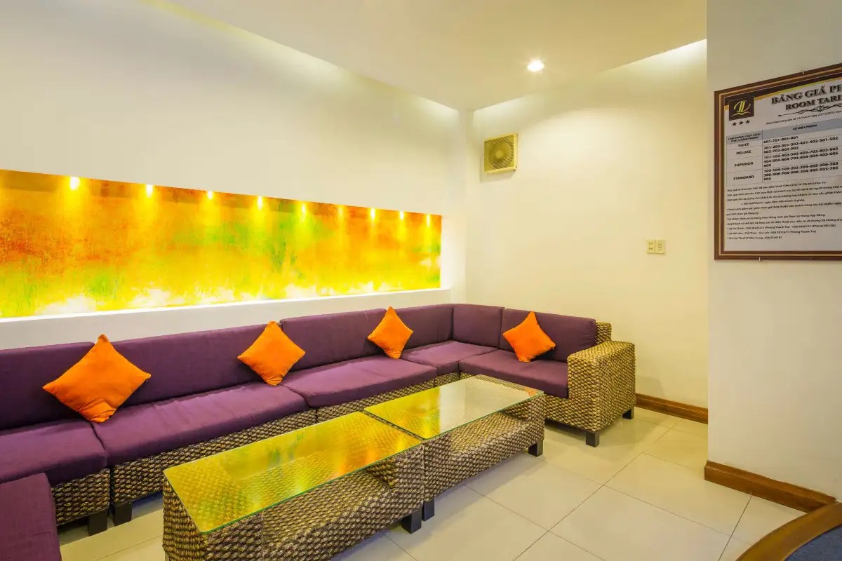 PHOENIX NHA TRANG HOTEL (EX. BRANDI NHA TRANG HOTEL, THE LIGHT 2)
