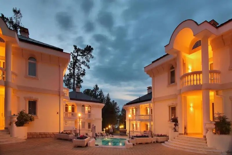 VILLAS & SPA BY OSTROVA