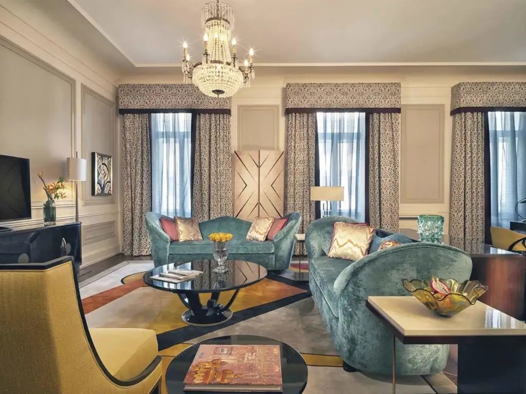 GRAND HOTEL EUROPE (ГРАНД ОТЕЛЬ ЕВРОПА)