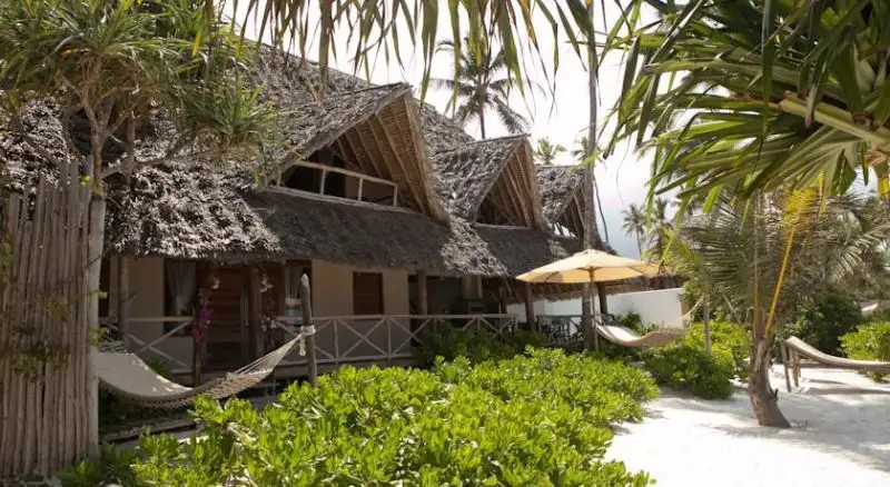 GREEN AND BLUE ZANZIBAR OCEAN LODGE