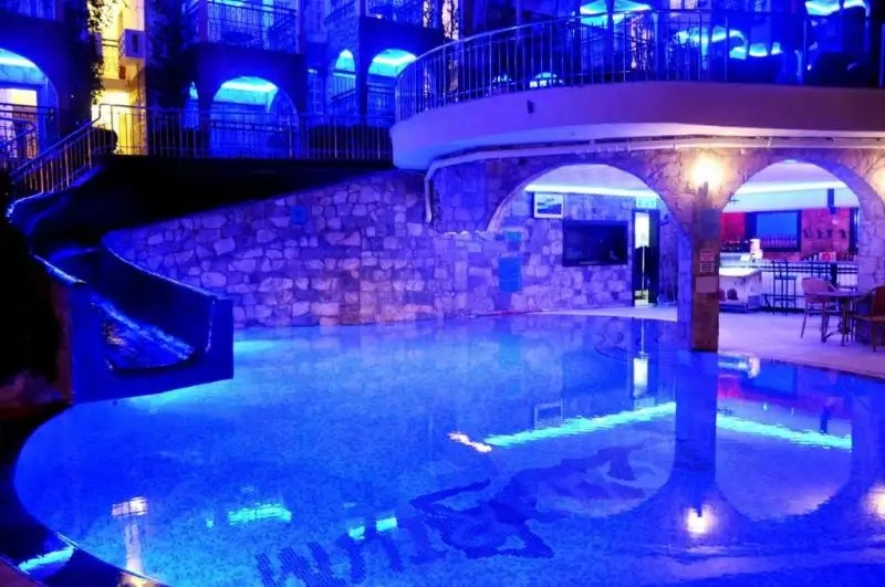 CLUB AQUARIUM APART