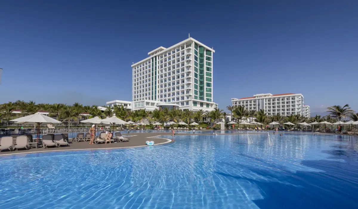 SWANDOR HOTELS & RESORTS CAM RANH
