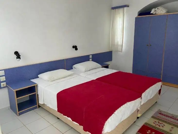 OMAR HOTEL SUITES