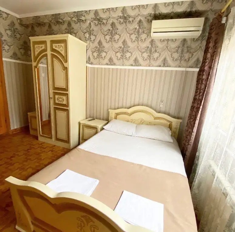 ГОСТЕВОЙ ДОМ ЦЕЗАРЬ