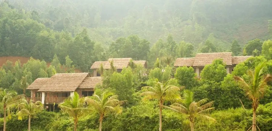 VEDANA LAGOON RESORT & SPA