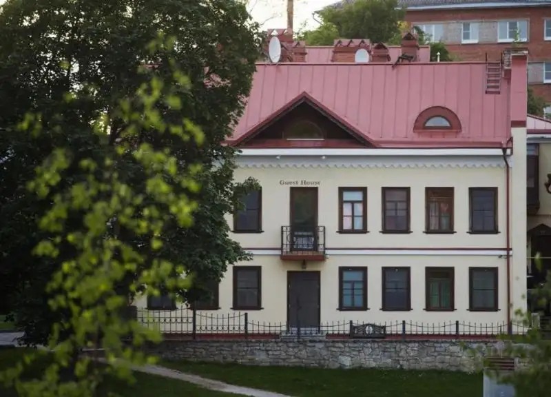 ГОСТЕВОЙ ДОМ НА ВЕРХНЕ-БЕРЕГОВОЙ