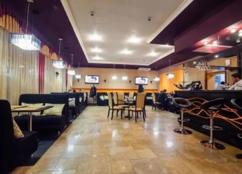 SWEET HALL (СВИТ ХОЛЛ)