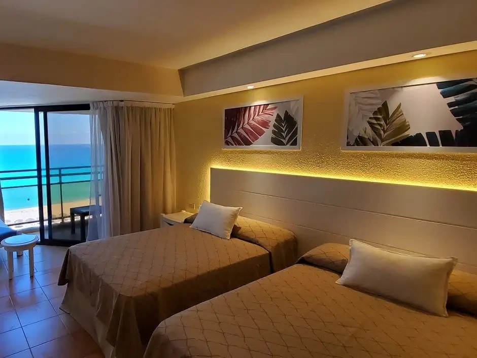 HOTEL PLAYA CALETA (EX. ROC VARADERO)