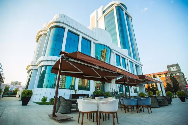 SUMGAYIT PLAZA