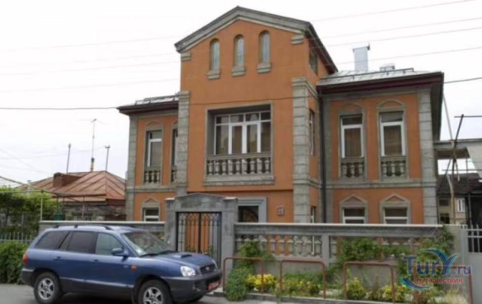 AYGHEDZOR VILLA
