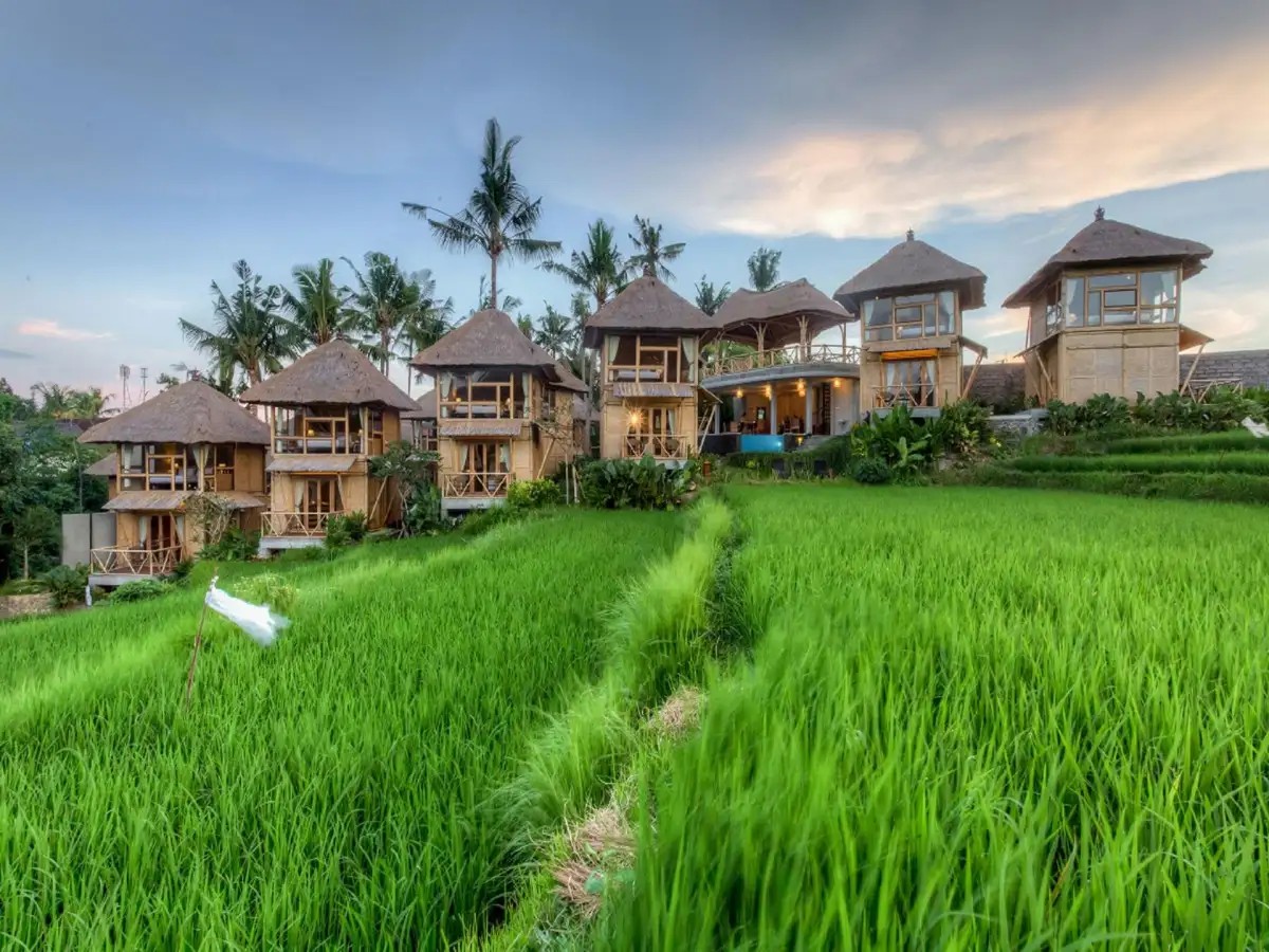 BIYUKUKUNG SUITES & SPA BAMBOO HOUSE