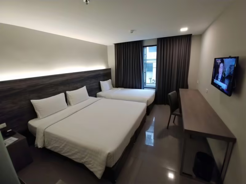 SPENZA HOTEL