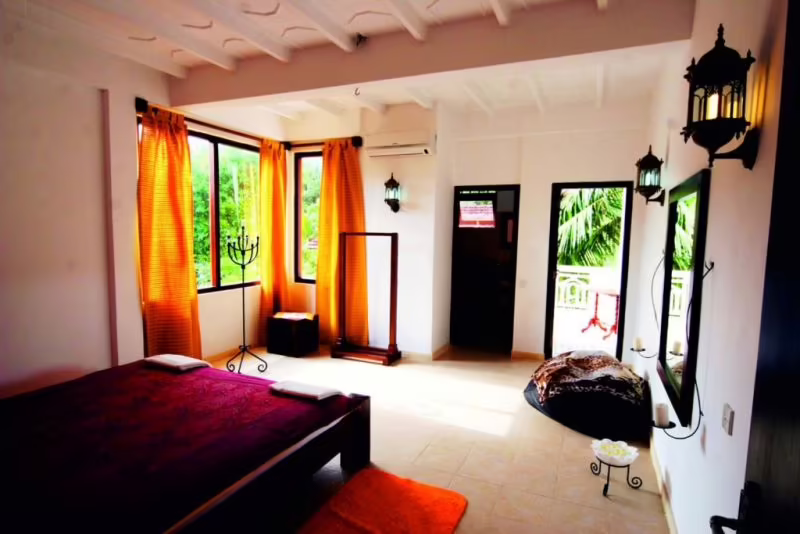 VILLA WATUNA