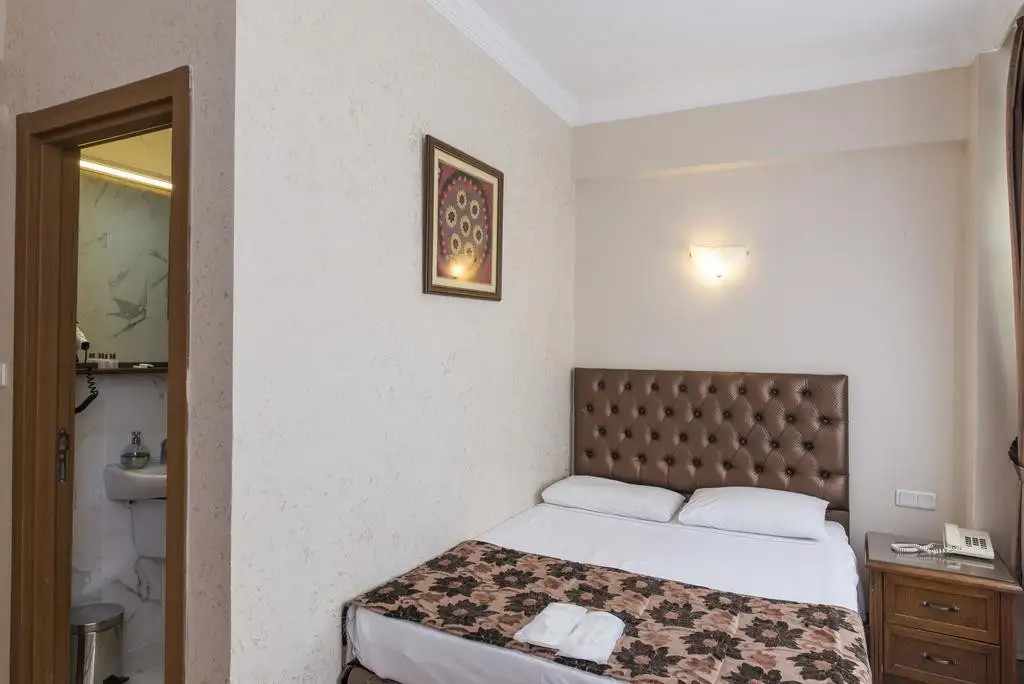 SULTANS INN