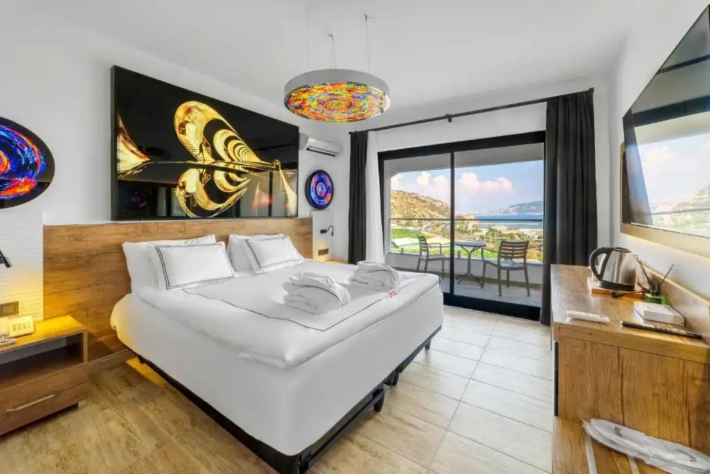 ILLUSION BEACH CLUB HOTEL ADULT 16+ (EX. LA FINCA MARINA)