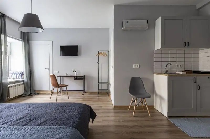 WH APARTMENT