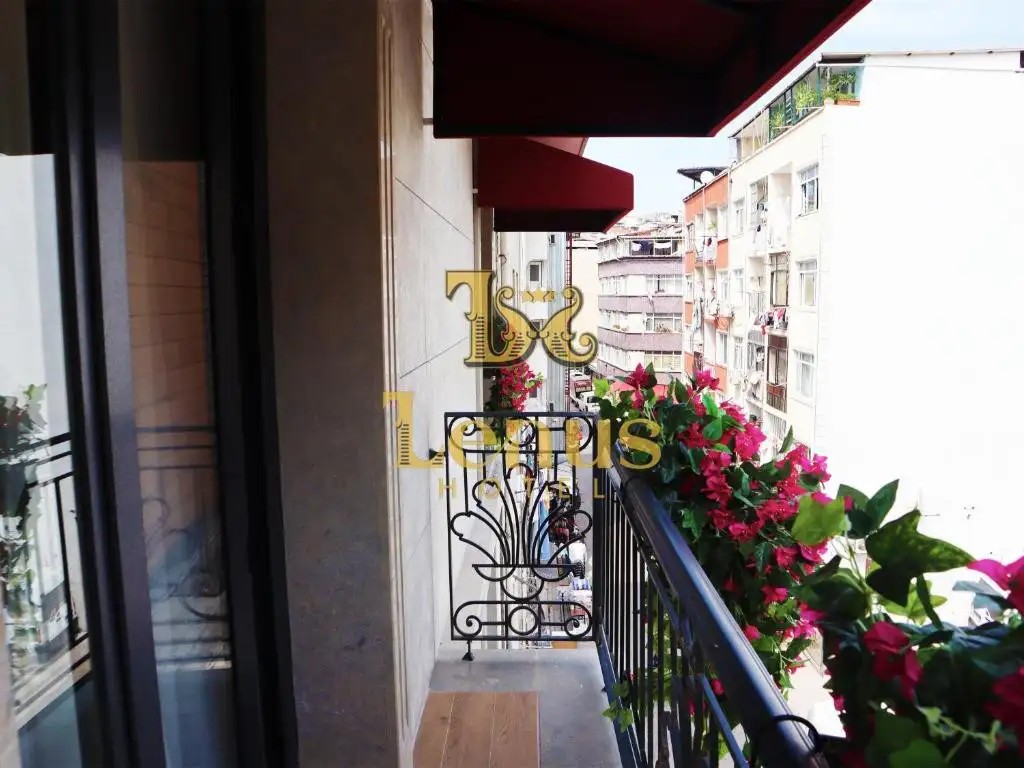 LENUS HOTEL