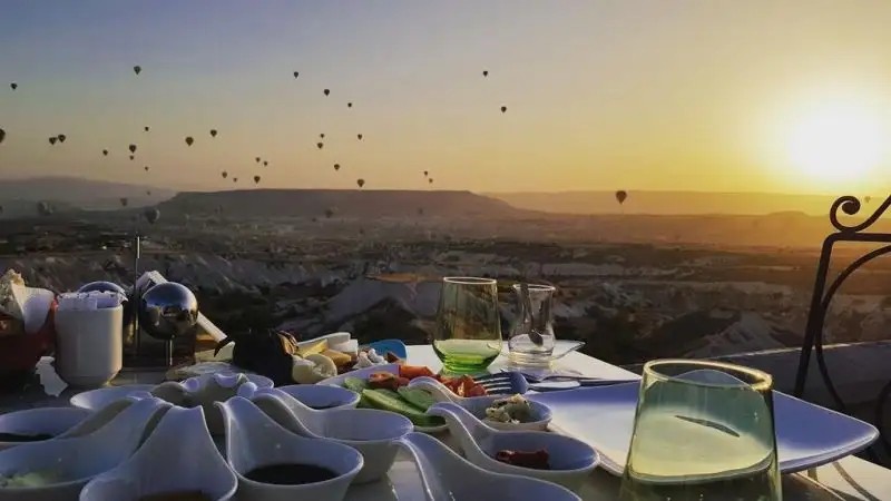 EYES OF CAPPADOCIA CAVE HOTEL