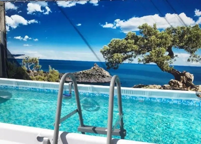 BLACK SEA