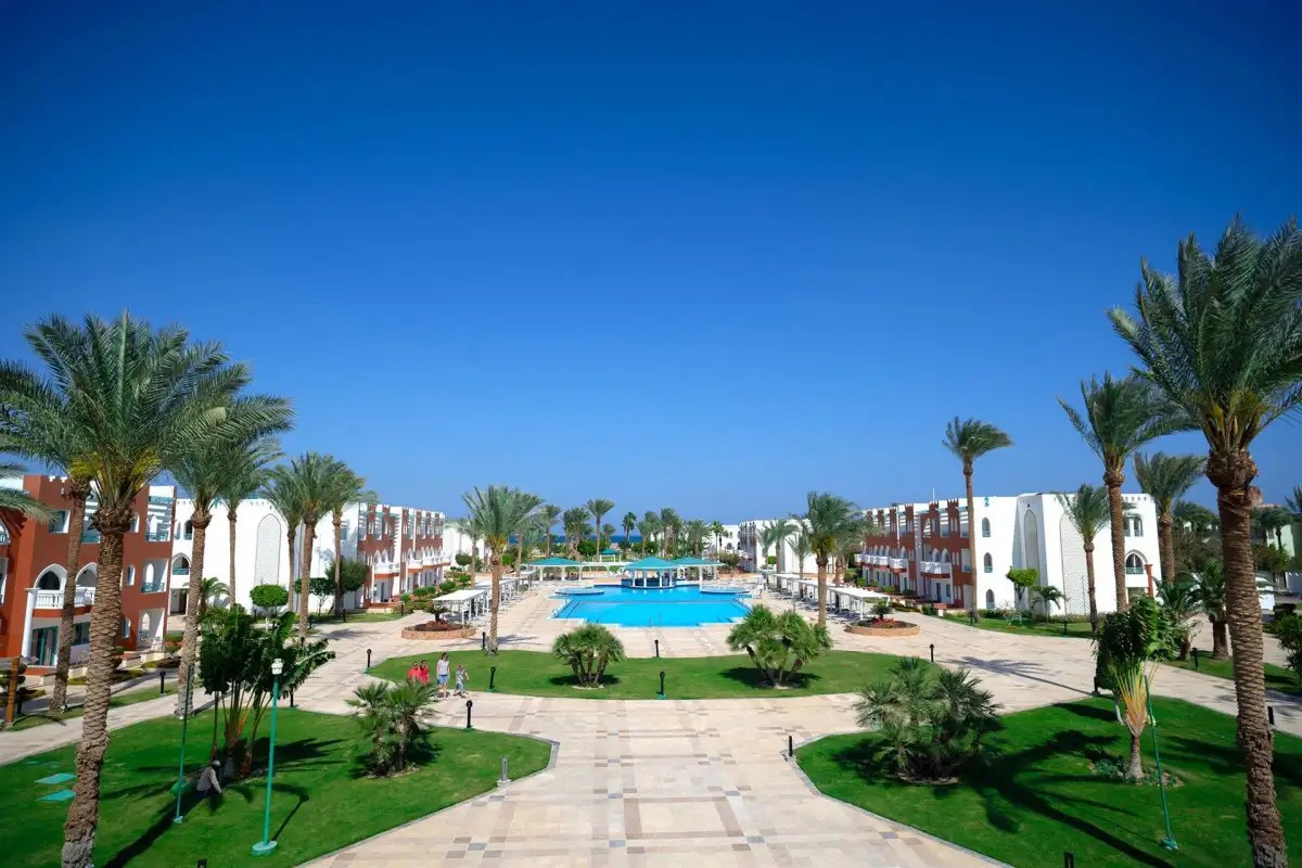 SUNRISE GARDEN BEACH RESORT SELECT