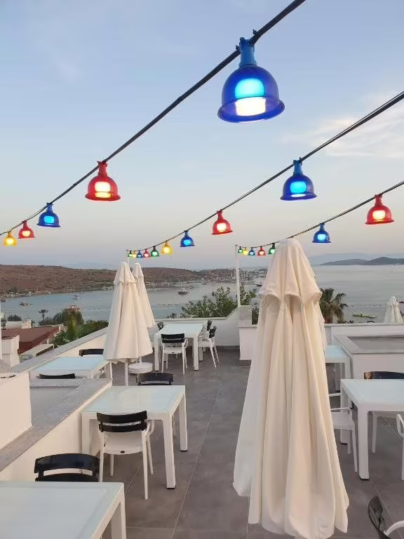 EXEN BY WEEKEND OTEL