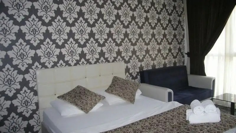 N SUITES