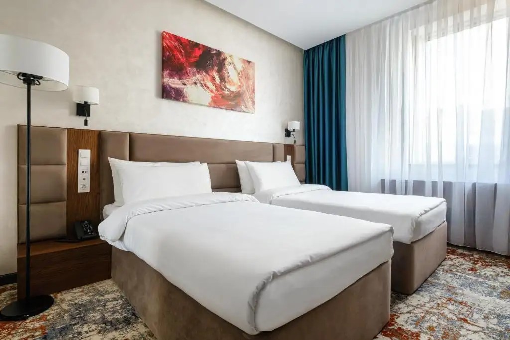 GRAND MILDOM HOTEL