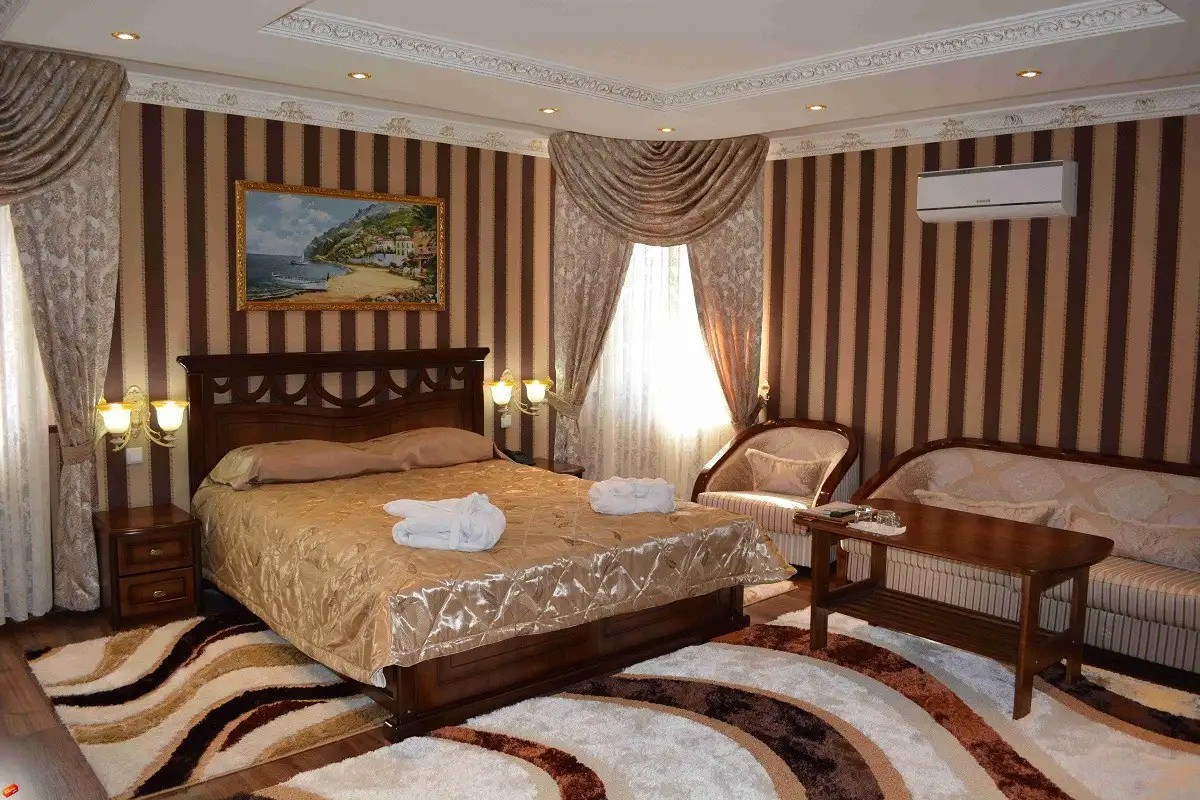 PAPILION HOTEL