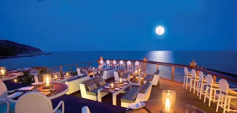 KANDA RESIDENCES POOL VILLAS